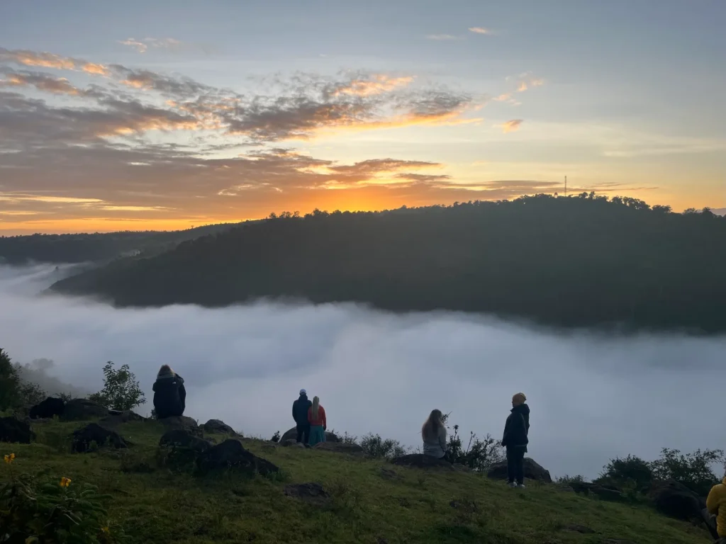 Päikesetõus elevandiorus. Foto: Tiidrek Nurme